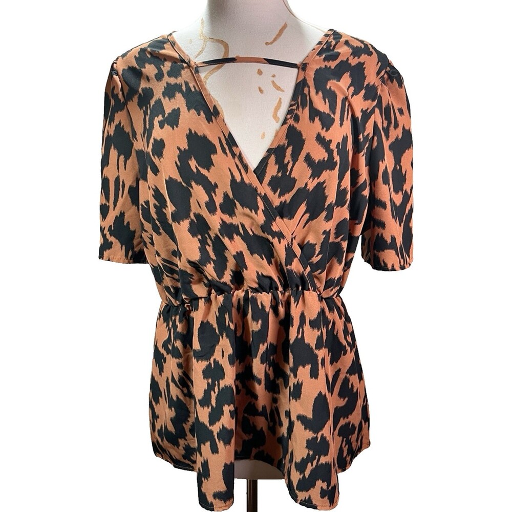 Boutique Blouse Size 6 Women's Animal Print Boss Lady Dark Academia Top